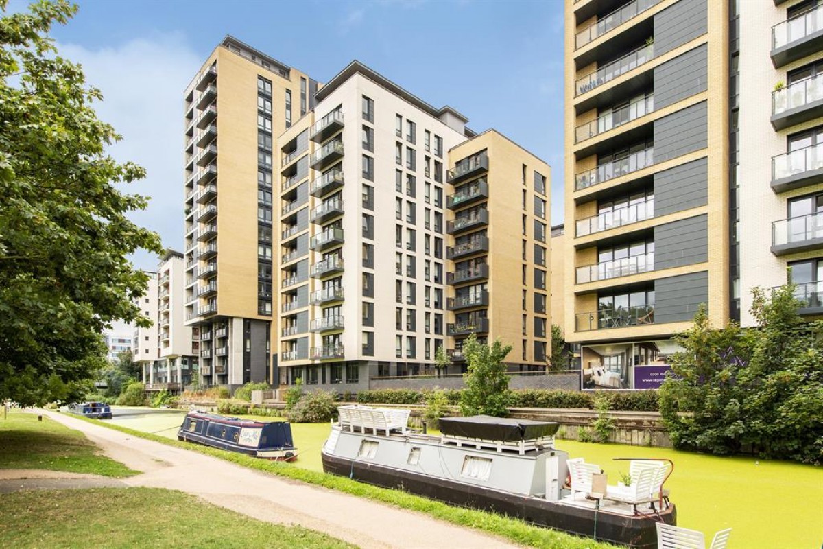 Palmers Road, London, E2