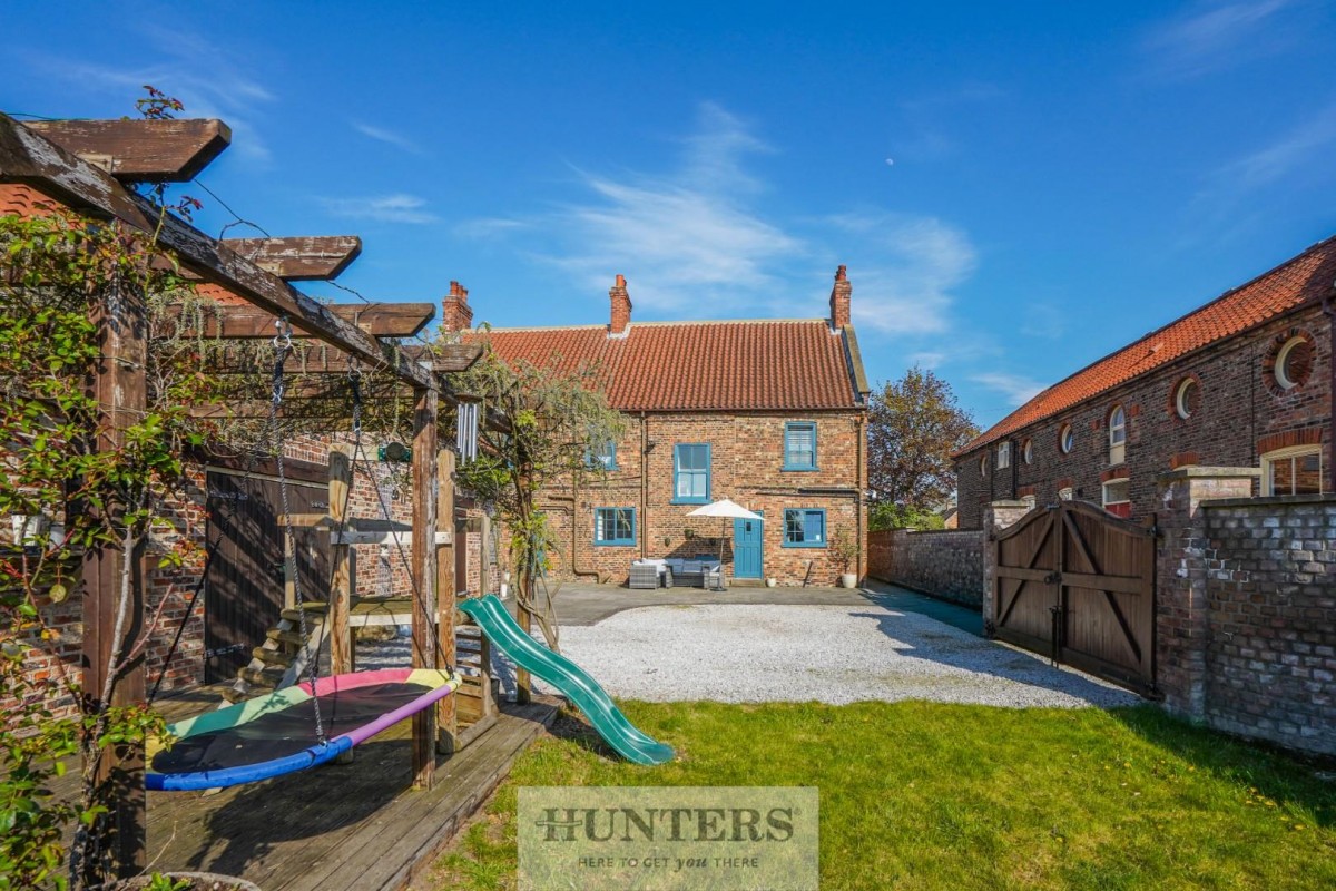 Main Street, Hemingbrough, Selby
