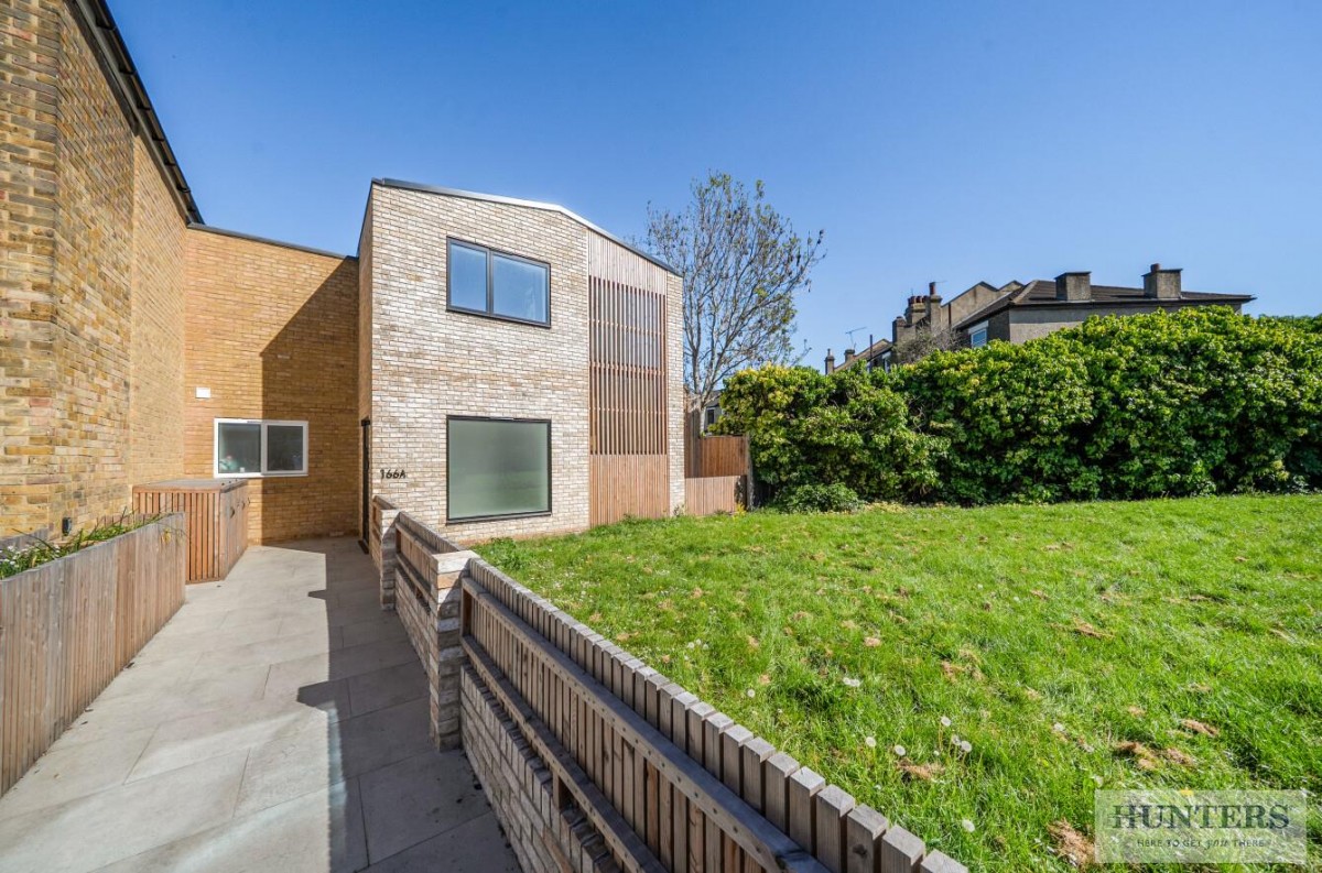 Bracondale Road, Abbey Wood