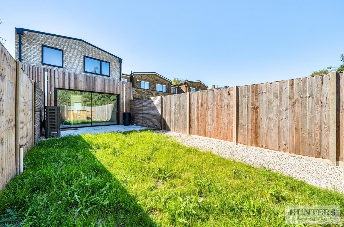 Bracondale Road, Abbey Wood