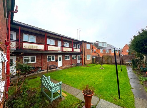 Mason Road, Redditch