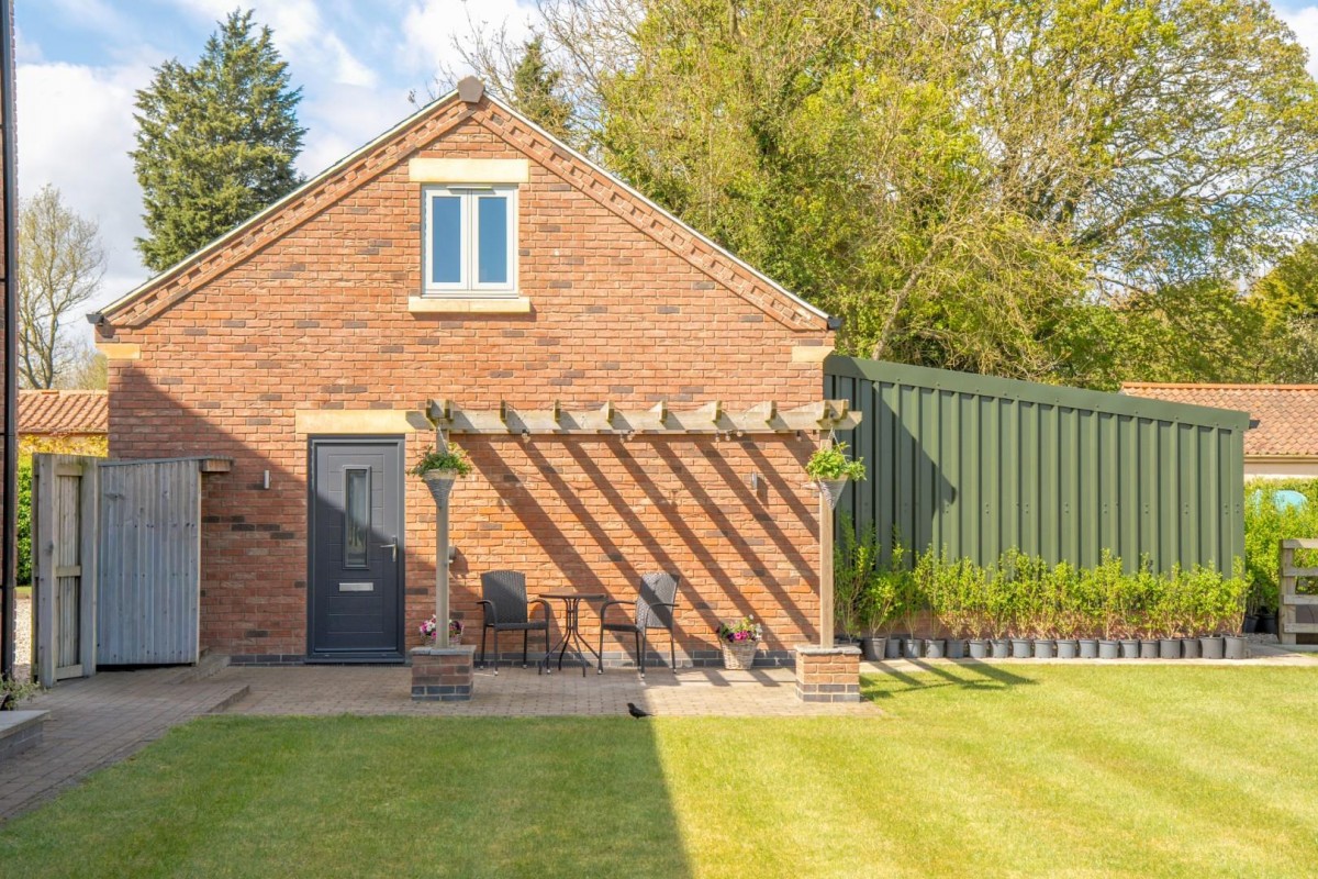 Fieldview House, Biggin Lane, Leeds, North Yorkshire