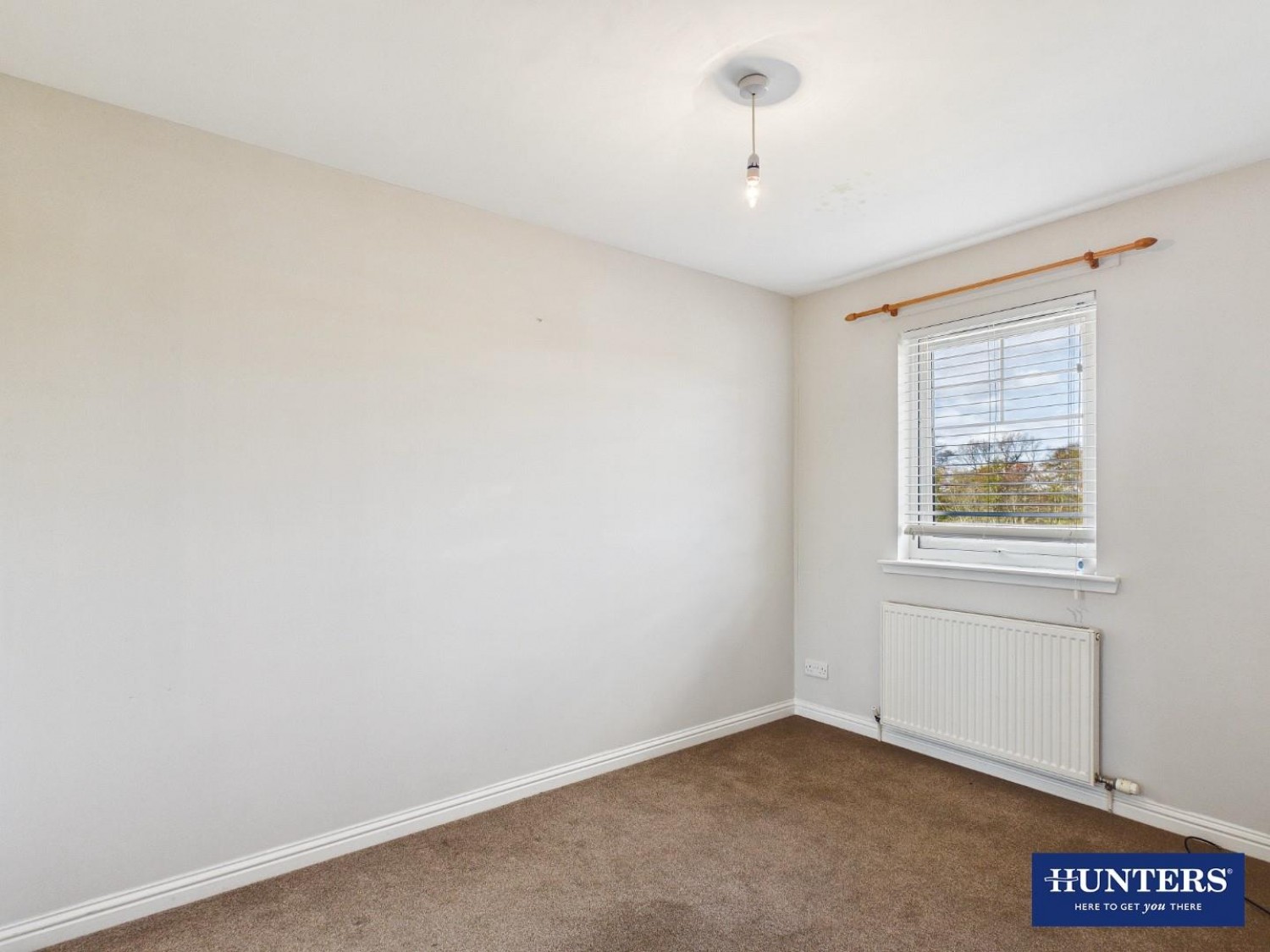 Lockhart Gardens, Annan