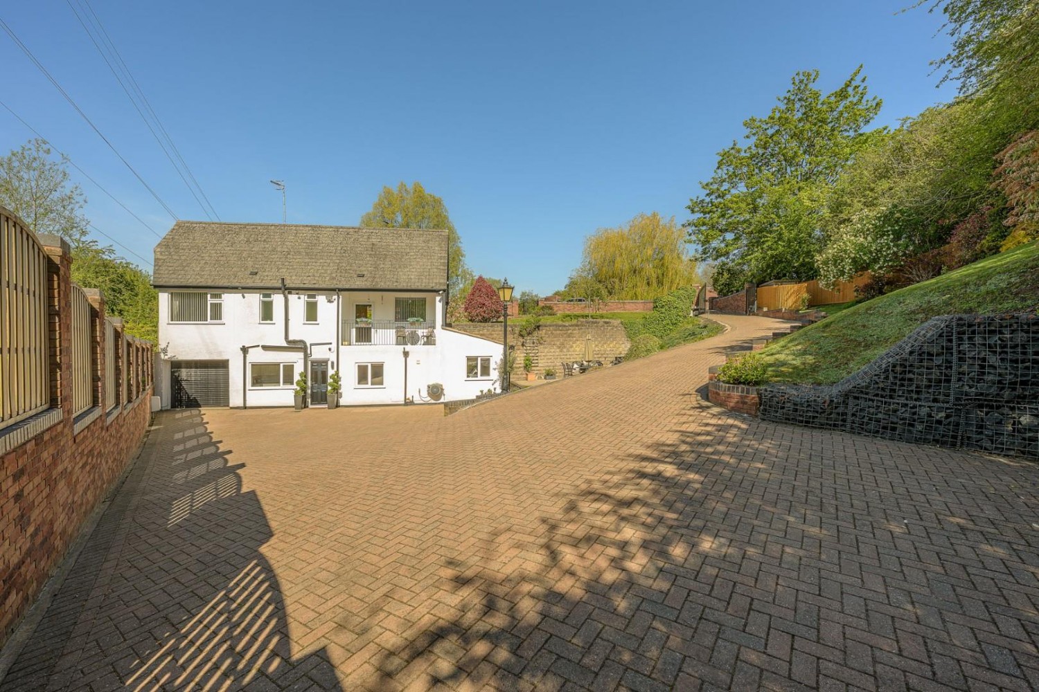 Cinder Road, Gornal Wood
