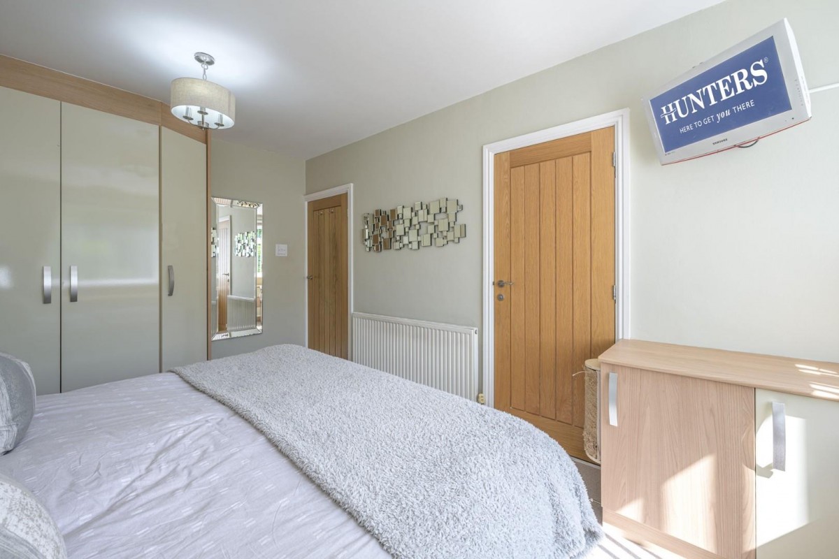 Cinder Road, Gornal Wood