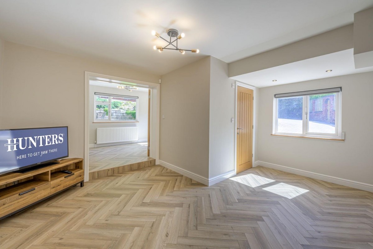 Cinder Road, Gornal Wood