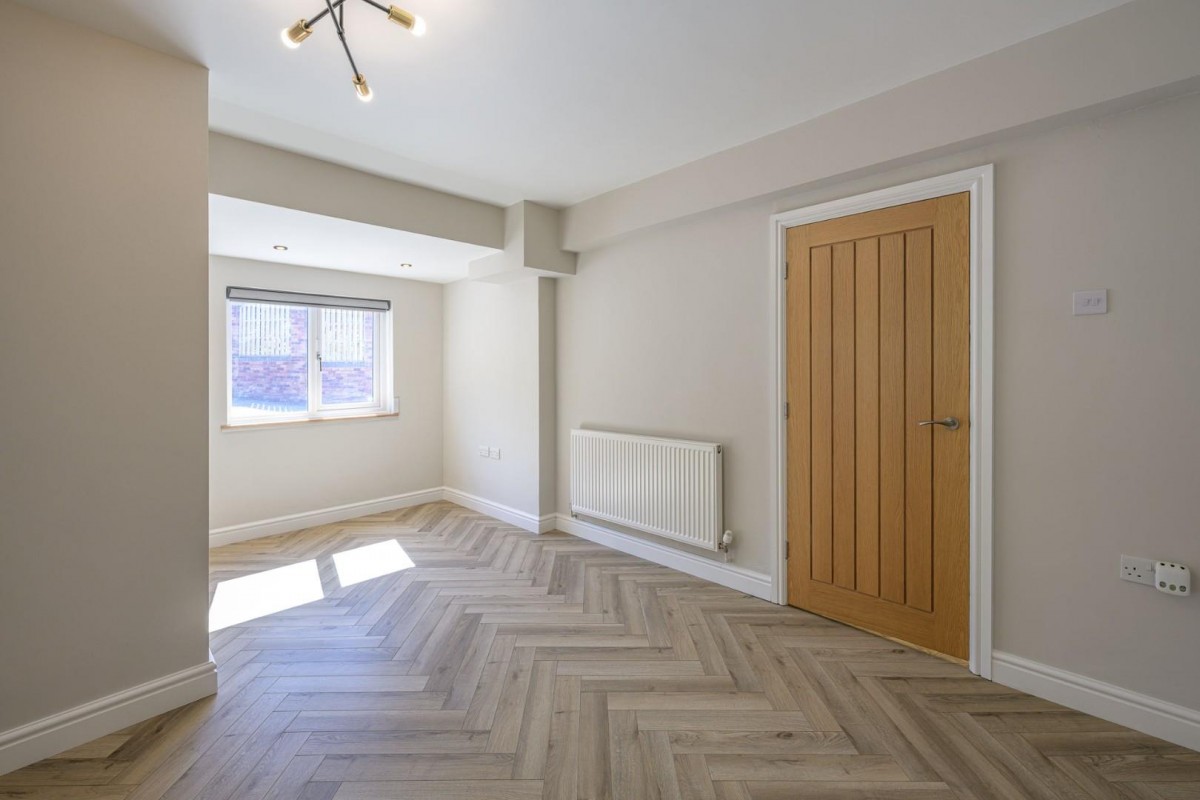 Cinder Road, Gornal Wood