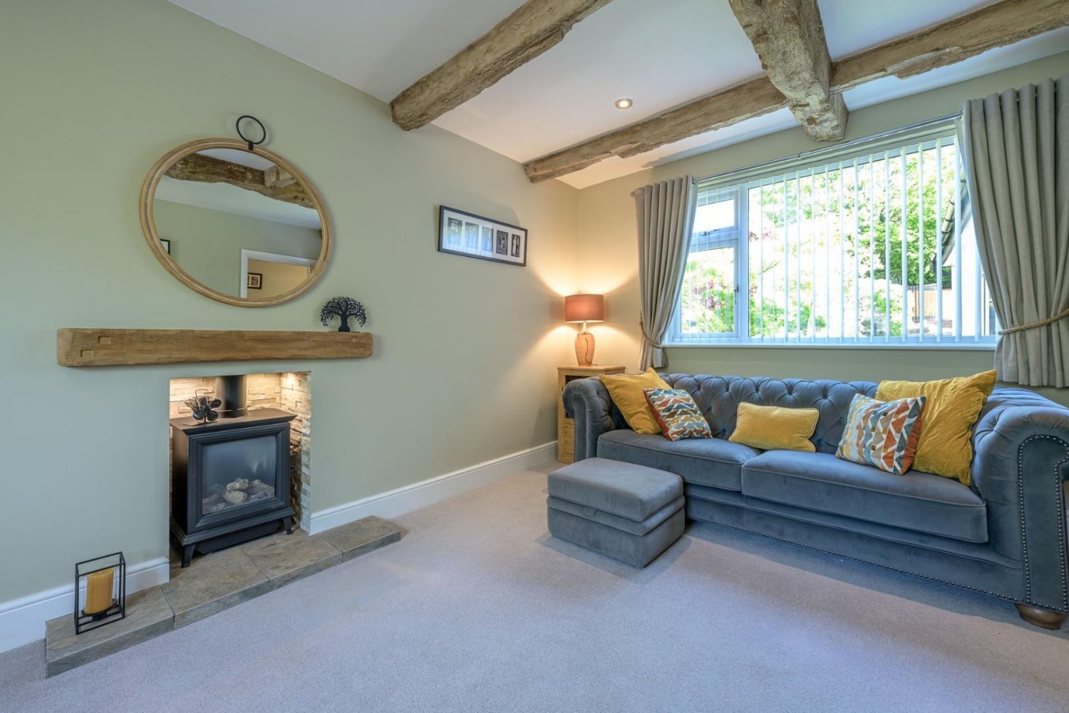 Cinder Road, Gornal Wood