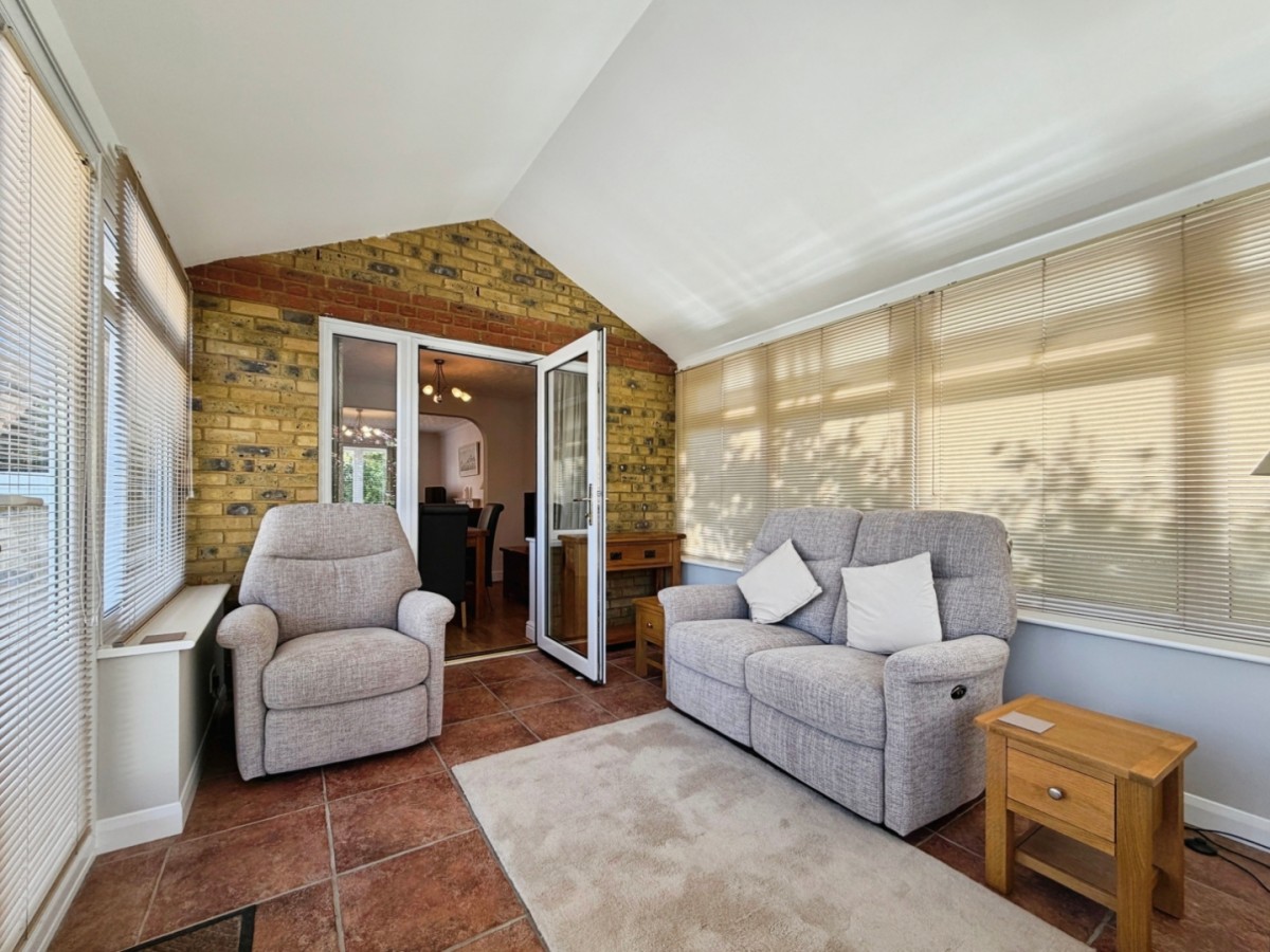 Warren View, Orchard Heights