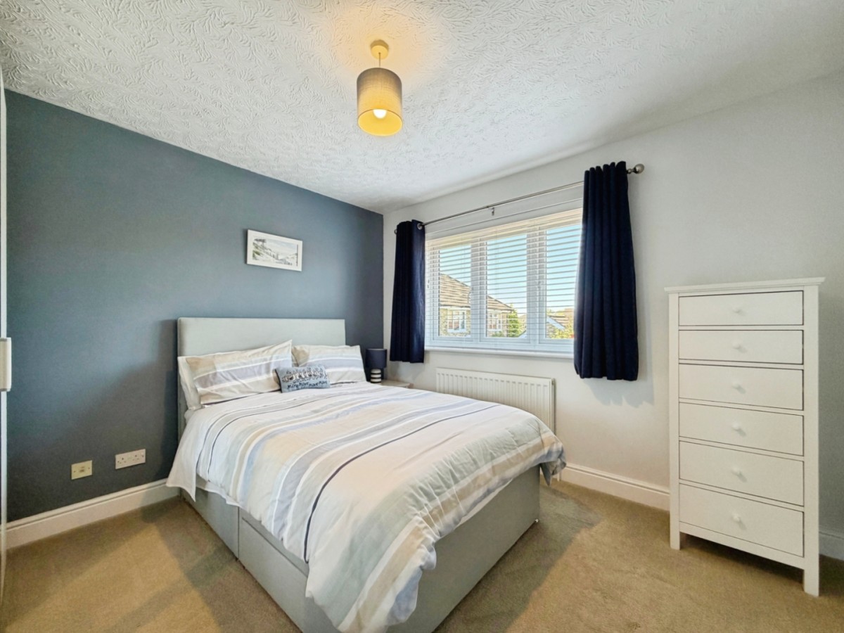 Warren View, Orchard Heights