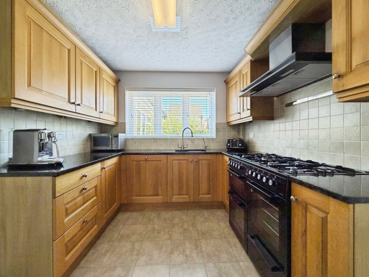Warren View, Orchard Heights
