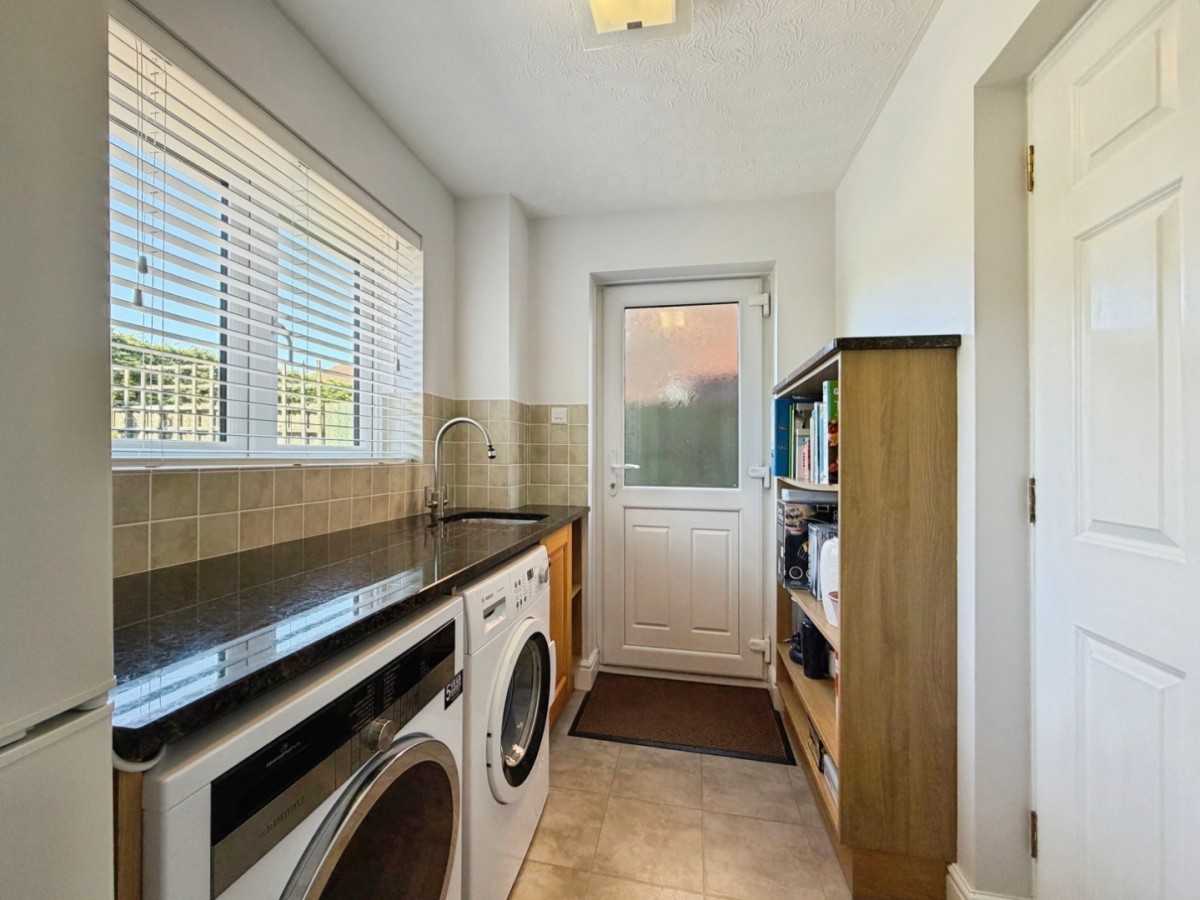 Warren View, Orchard Heights