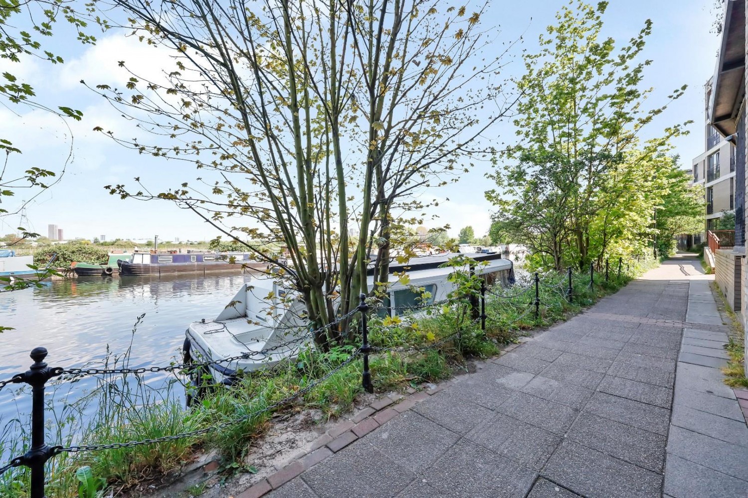 Leaside Road, Clapton E5