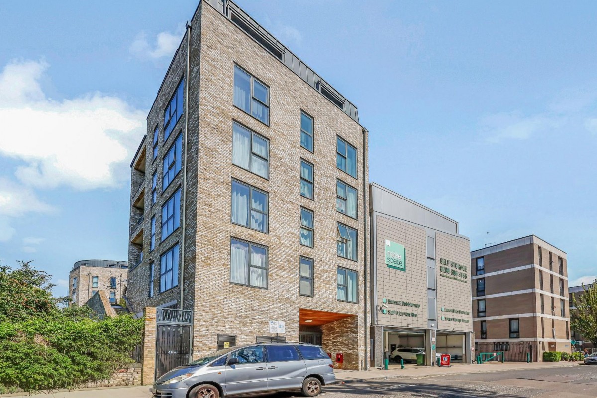 Leaside Road, Clapton E5