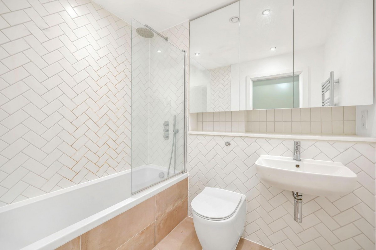 Leaside Road, Clapton E5