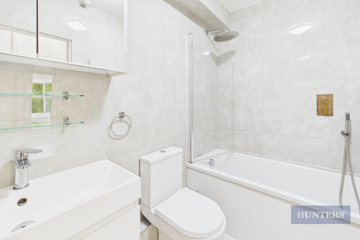 Warwick Gardens, London