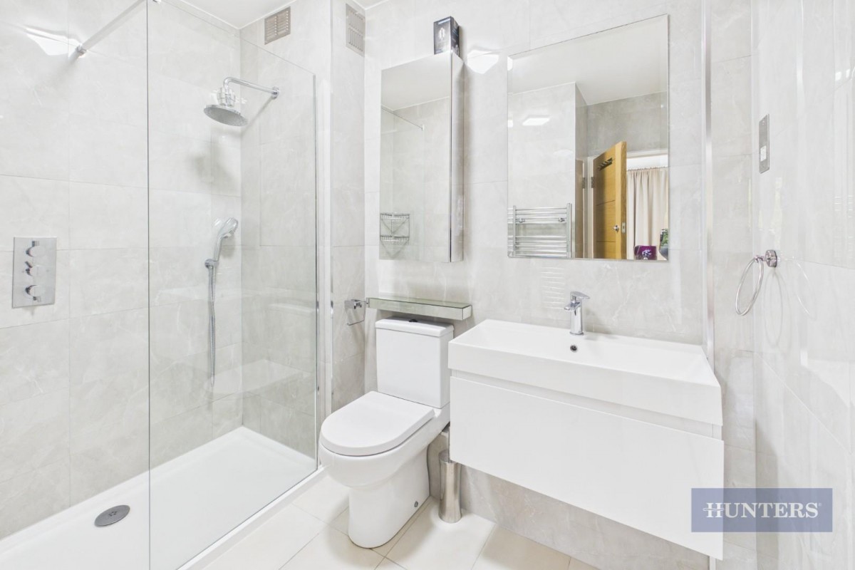 Warwick Gardens, London