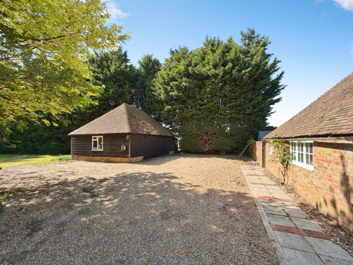 Tickners Lane, Brenzett