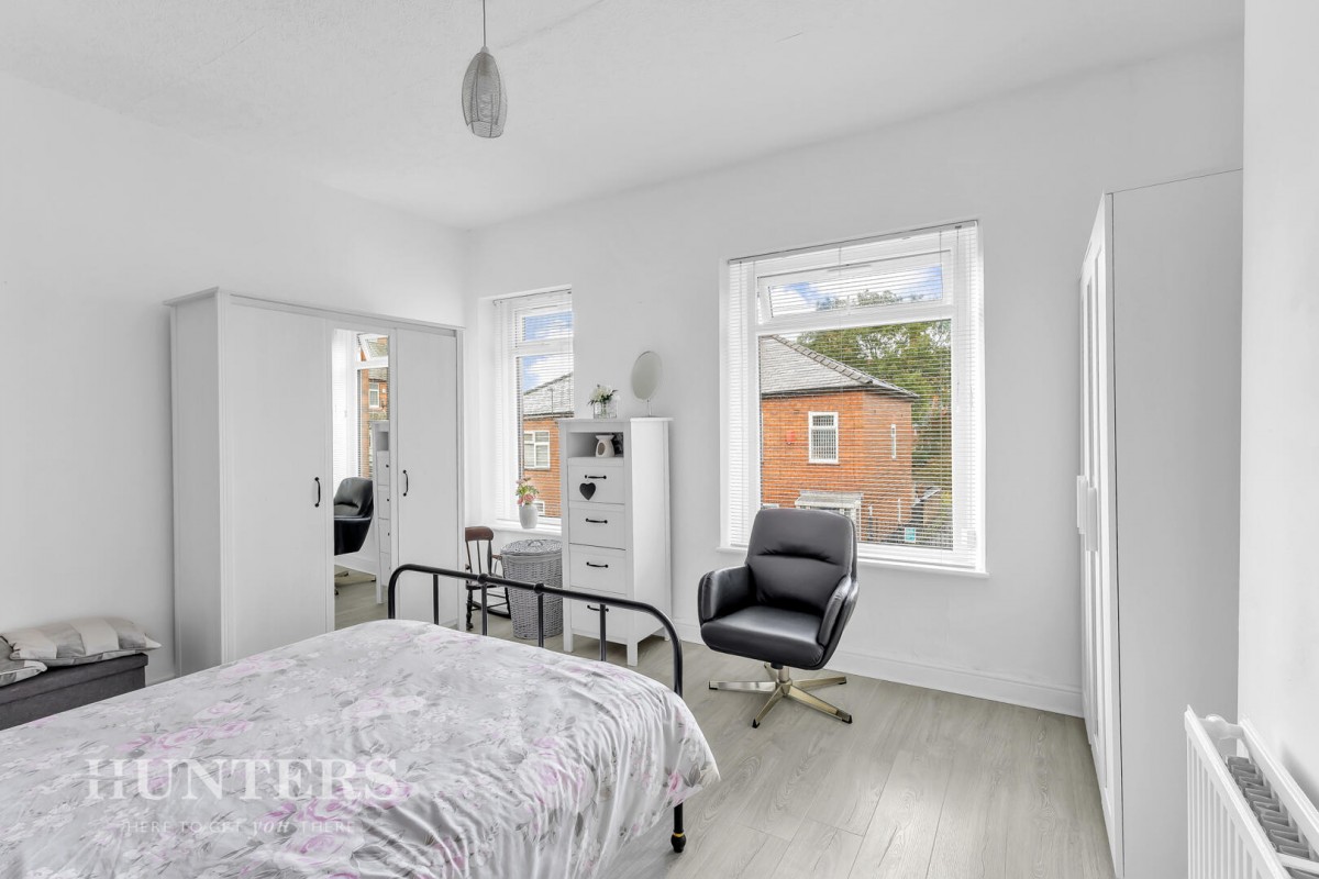 Milford Avenue, Oldham