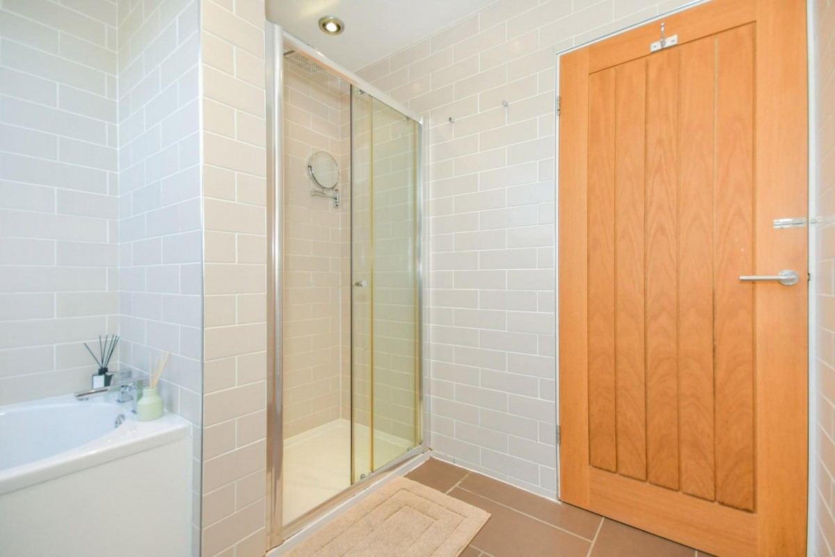 Wheel Lane, Grenoside, Sheffield, S35 8RY