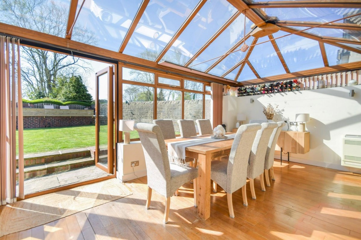 Wheel Lane, Grenoside, Sheffield, S35 8RY
