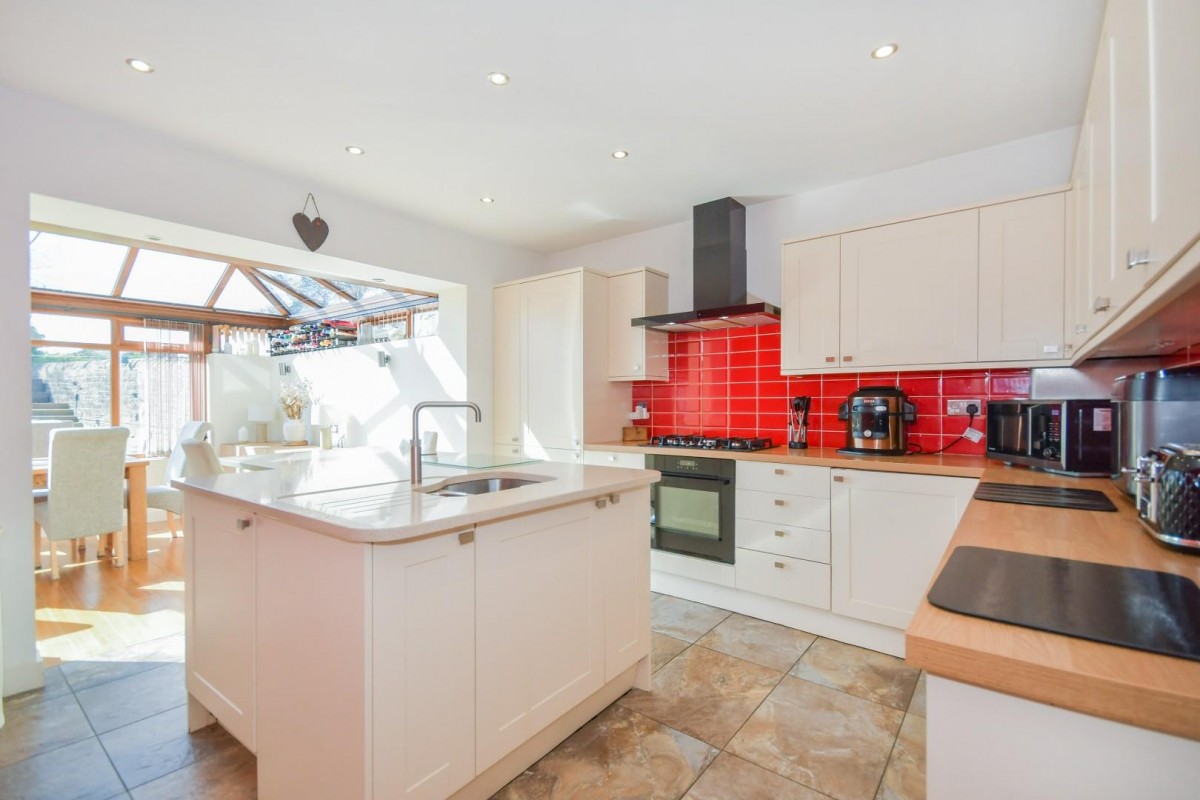 Wheel Lane, Grenoside, Sheffield, S35 8RY