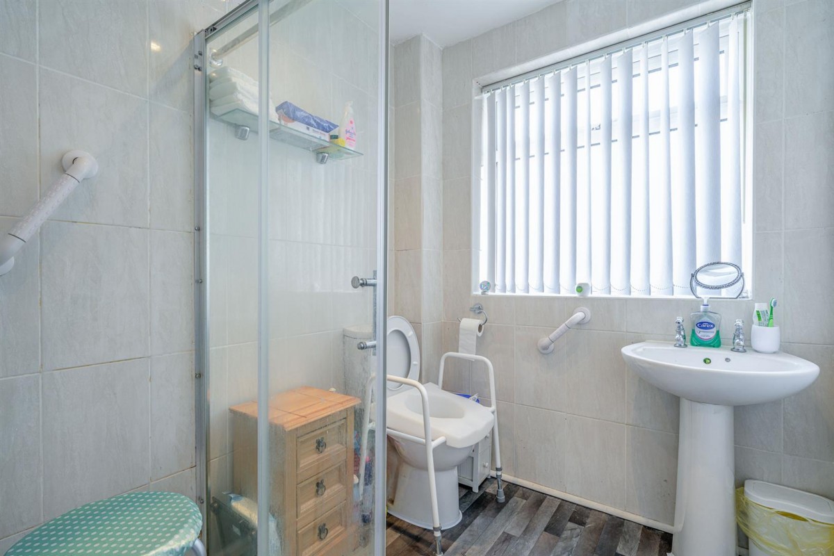 Park Street, Lye, Stourbridge, DY9 8SS