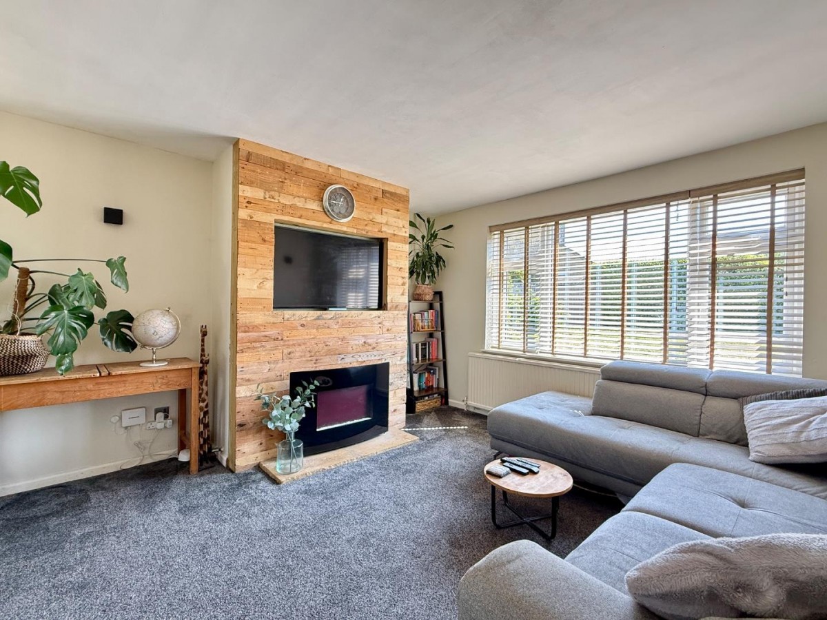 Laburnum Mews, Stonehouse