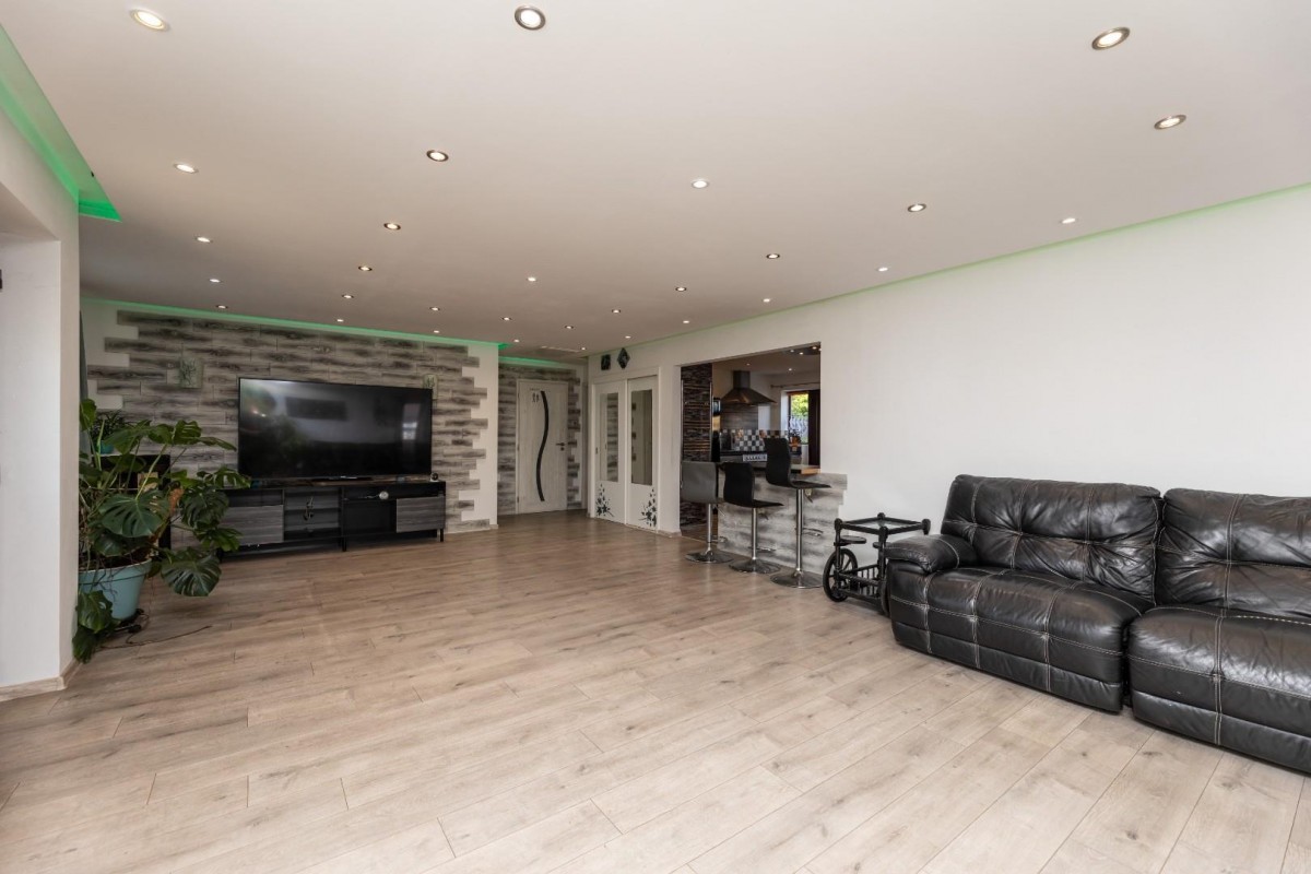 Simpsons Lane, Knottingley