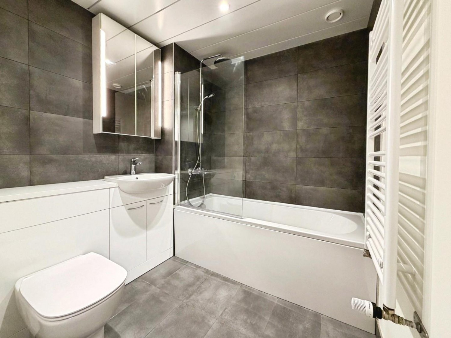 Willow Apartments, 6 Hazel Road