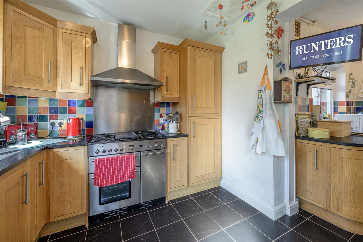 Highbury Avenue, Rowley Regis, B65 9PP