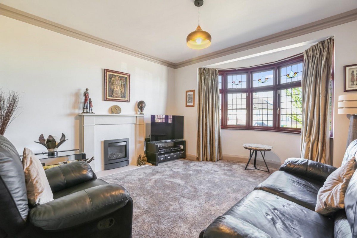 Ringmore Rise, London, SE23 3DF