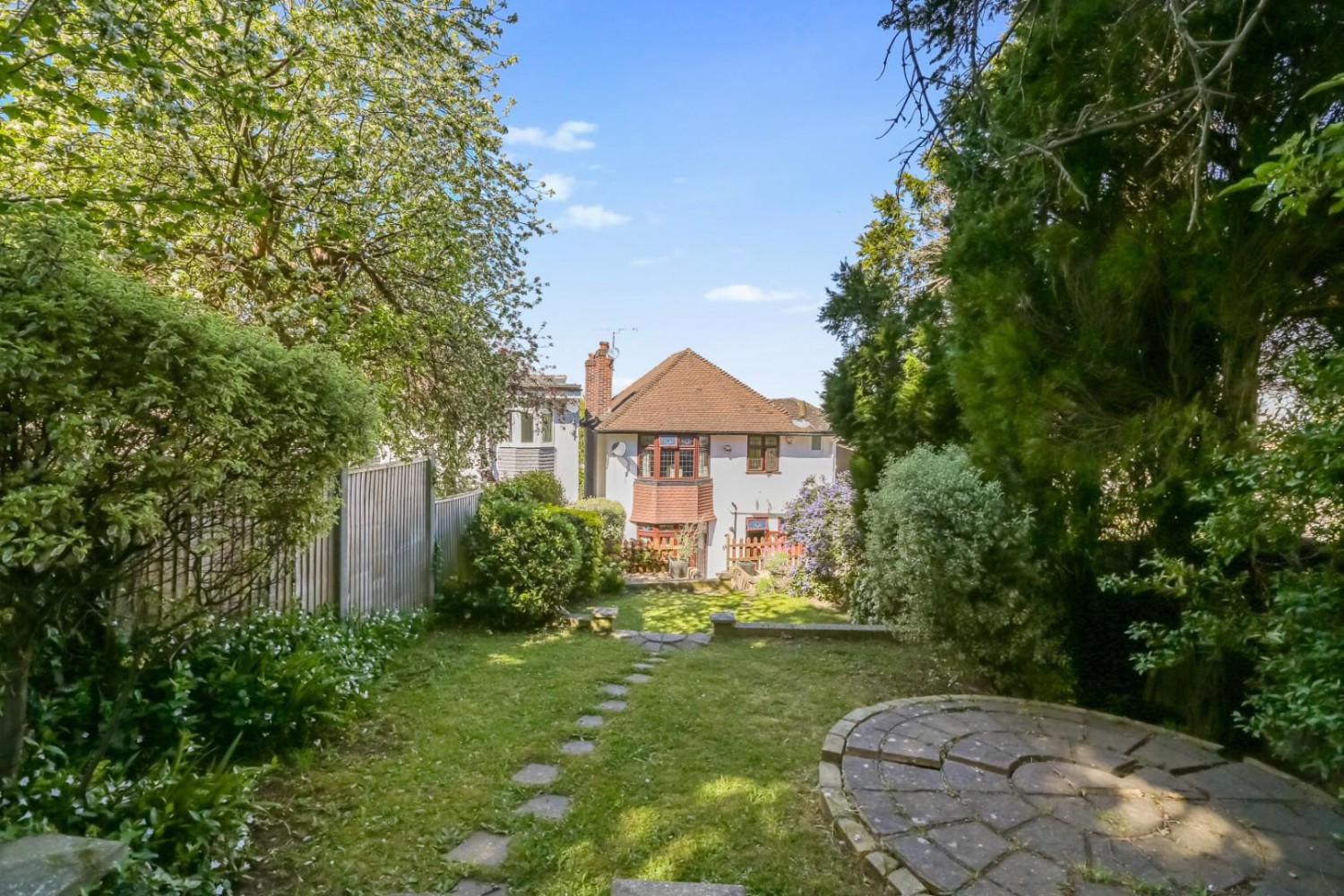 Ringmore Rise, London, SE23 3DF