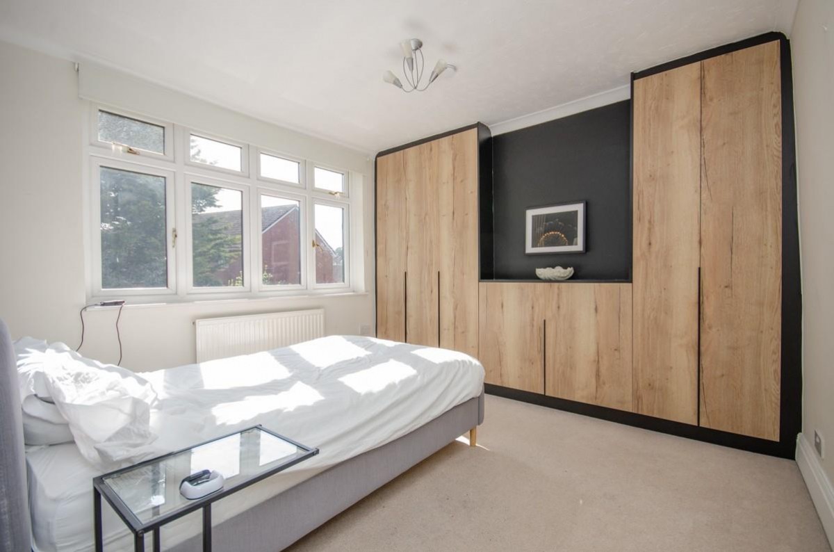 Chesterfield Road, Downend, Bristol, BS16 5RH