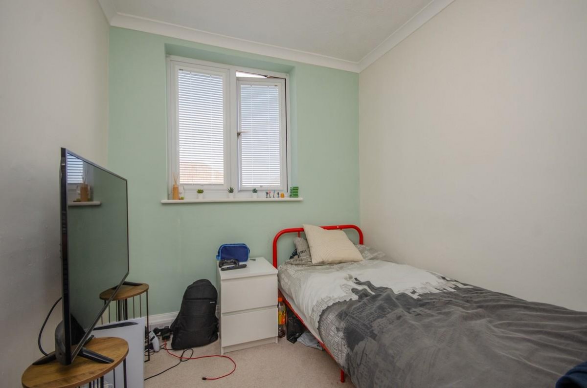 Chesterfield Road, Downend, Bristol, BS16 5RH