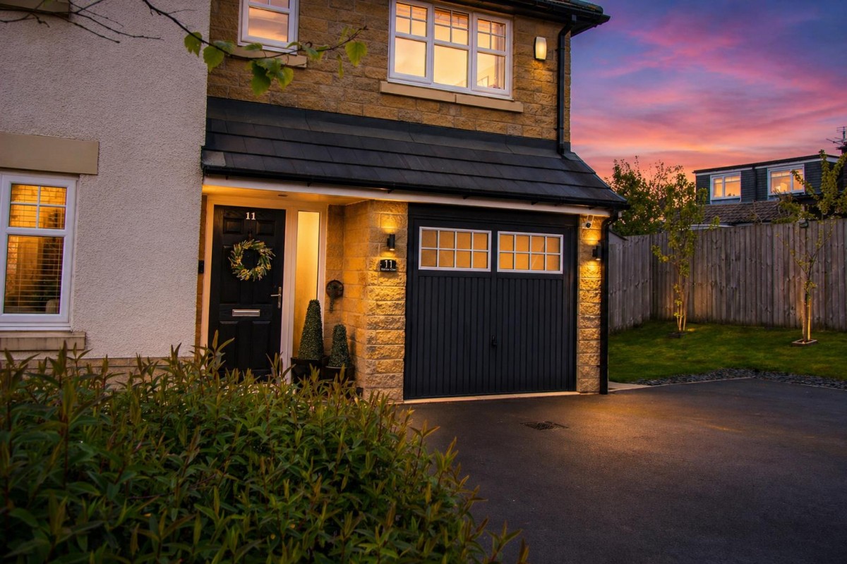 Blackcap close, Darwen