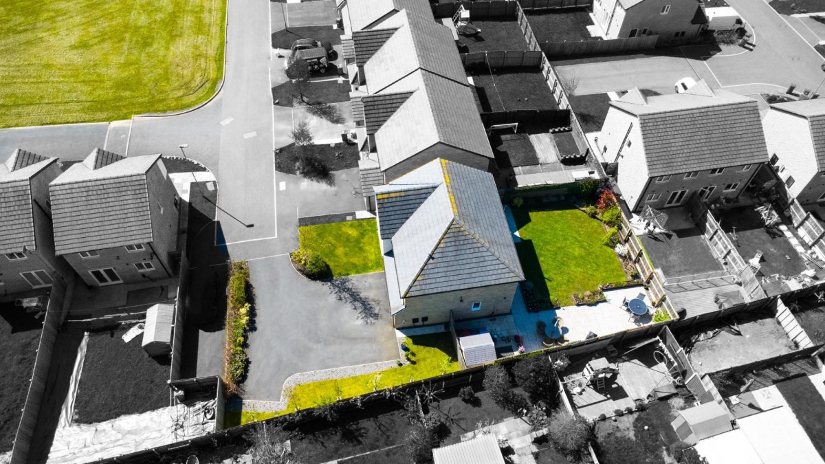 Blackcap close, Darwen