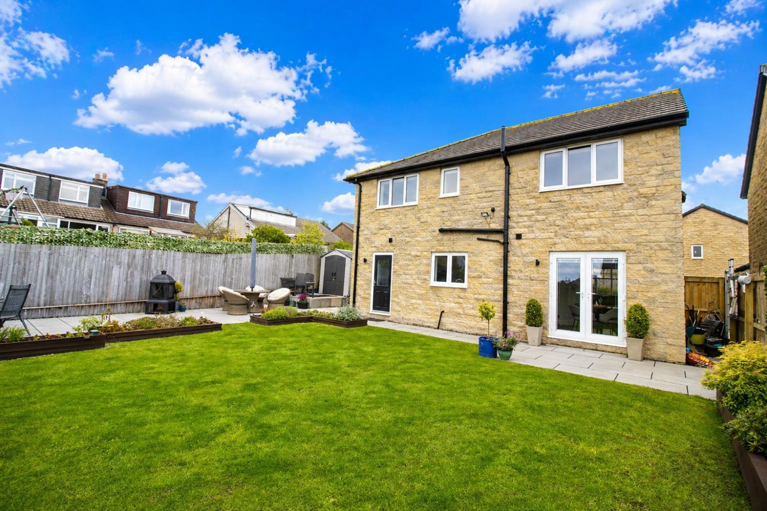 Blackcap close, Darwen