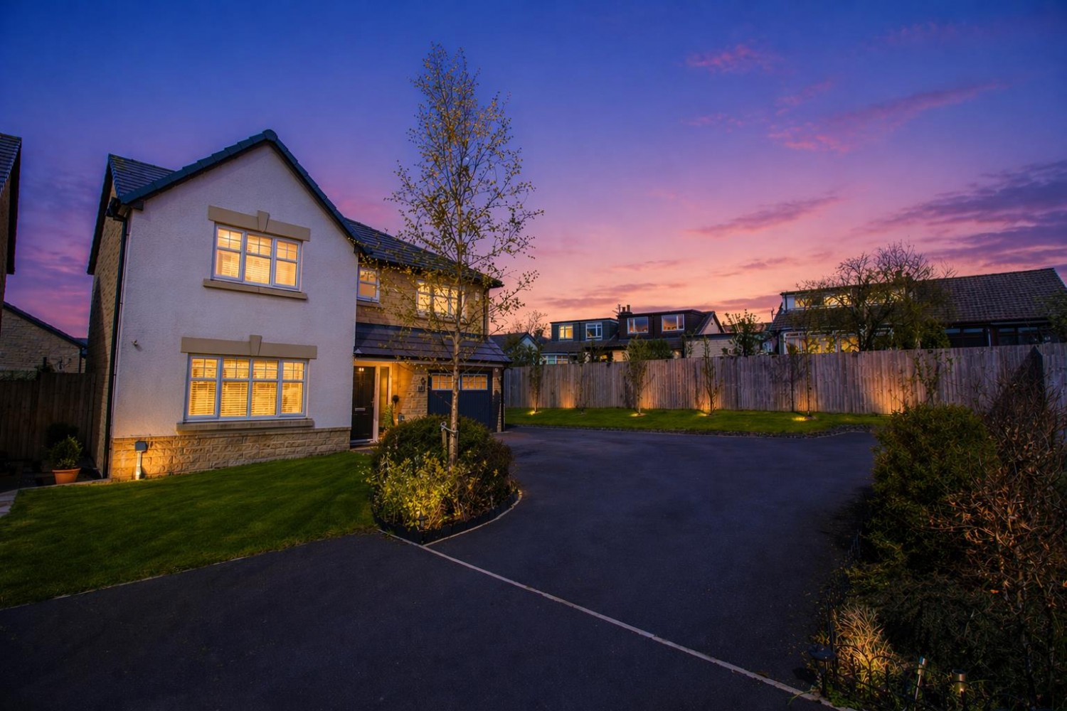 Blackcap close, Darwen