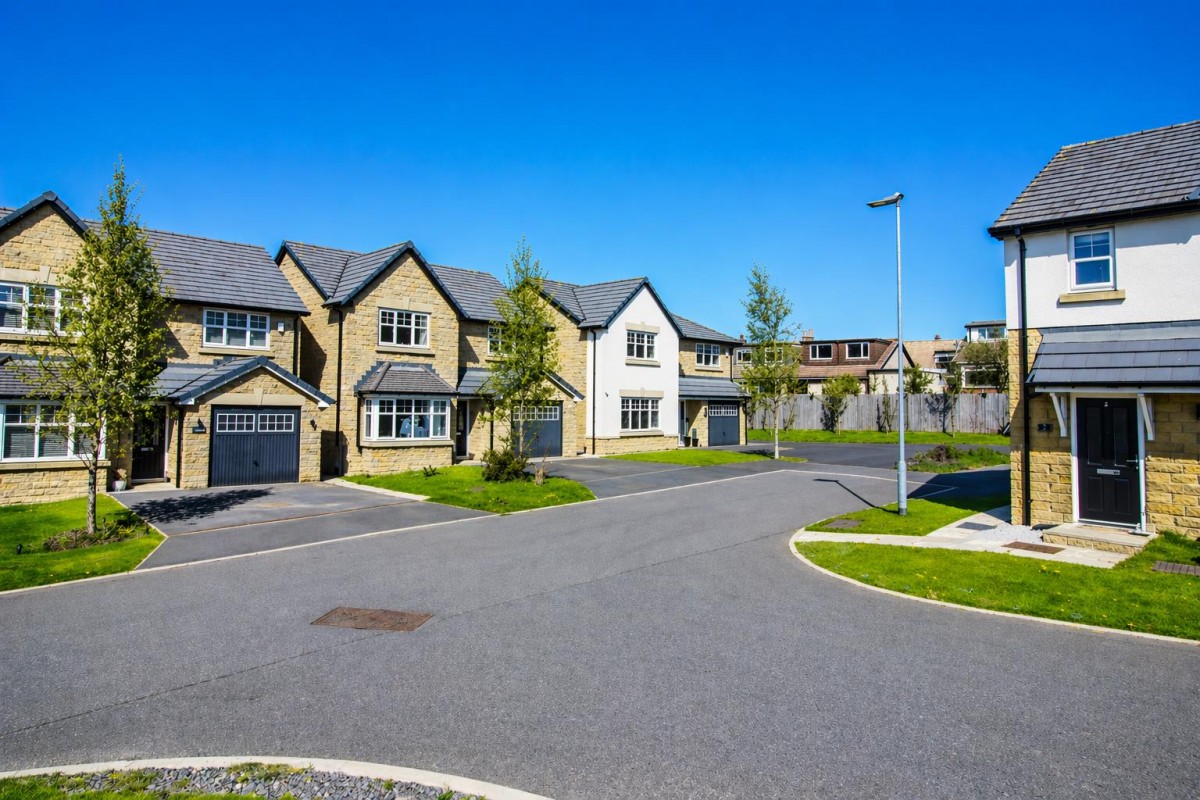 Blackcap close, Darwen