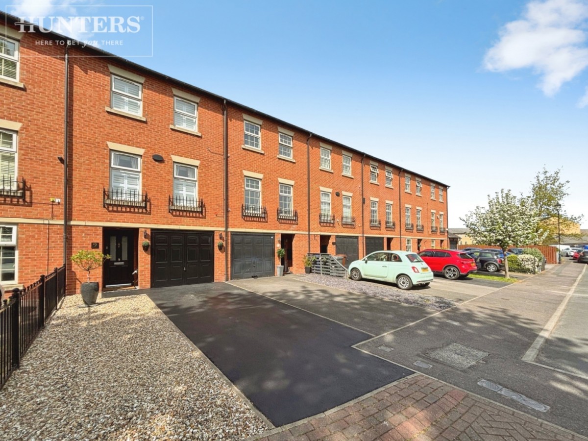 Hawthorne Drive, Bolton-Upon-Dearne, Rotherham