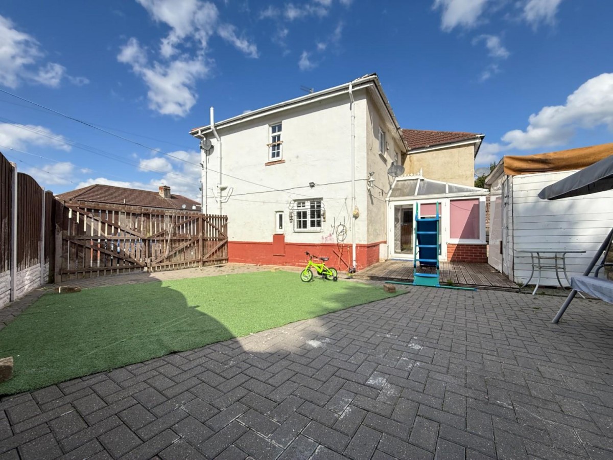 Hill Top Estate, Heckmondwike