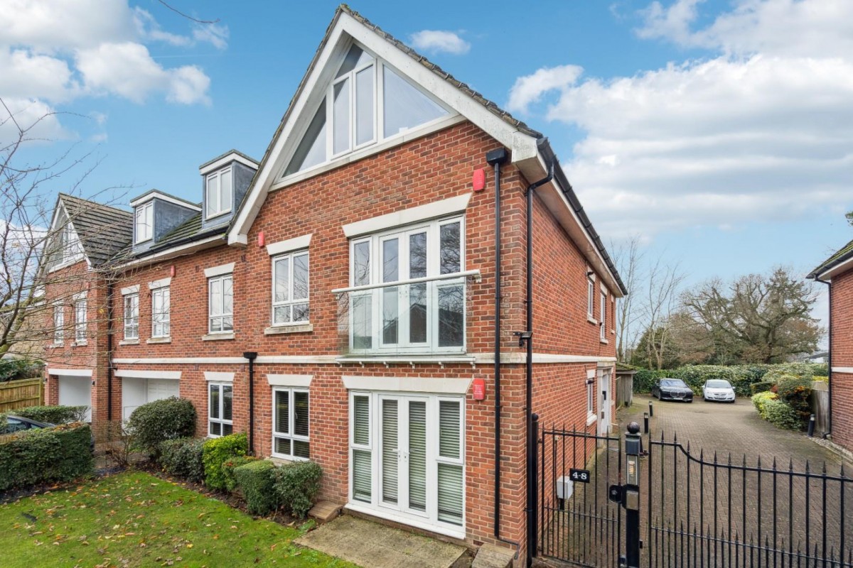 Chiltern Mews, 44 Lincoln Park, Amersham, Buckinghamshire, HP7 9HD