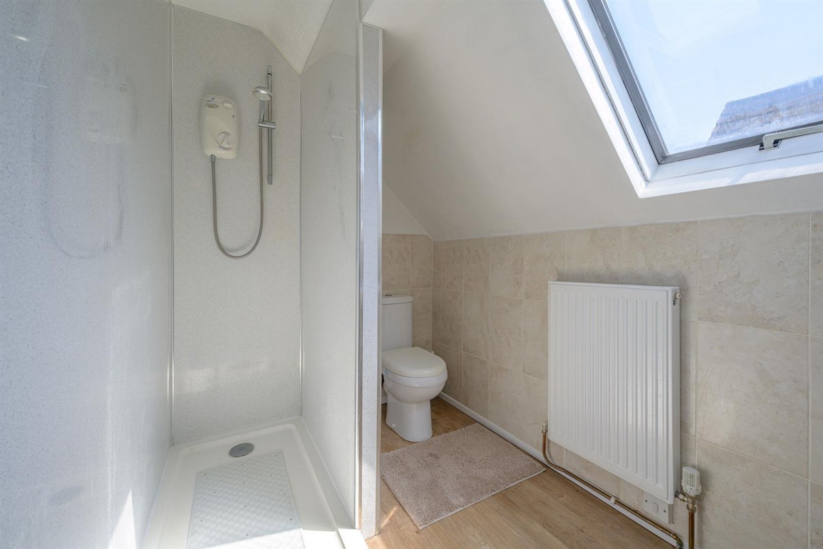 Mayfair Drive, Kingswinford, DY6 9DW