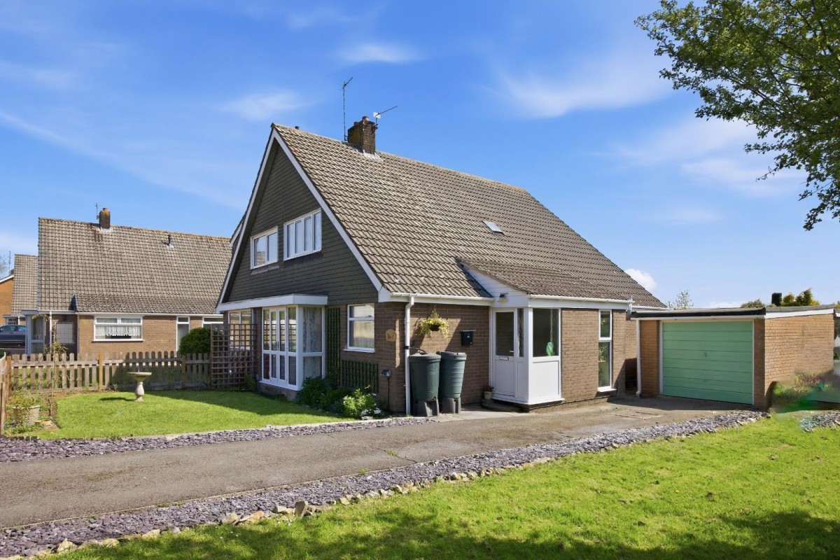 Ridgeway Gardens, Whitchurch, Bristol