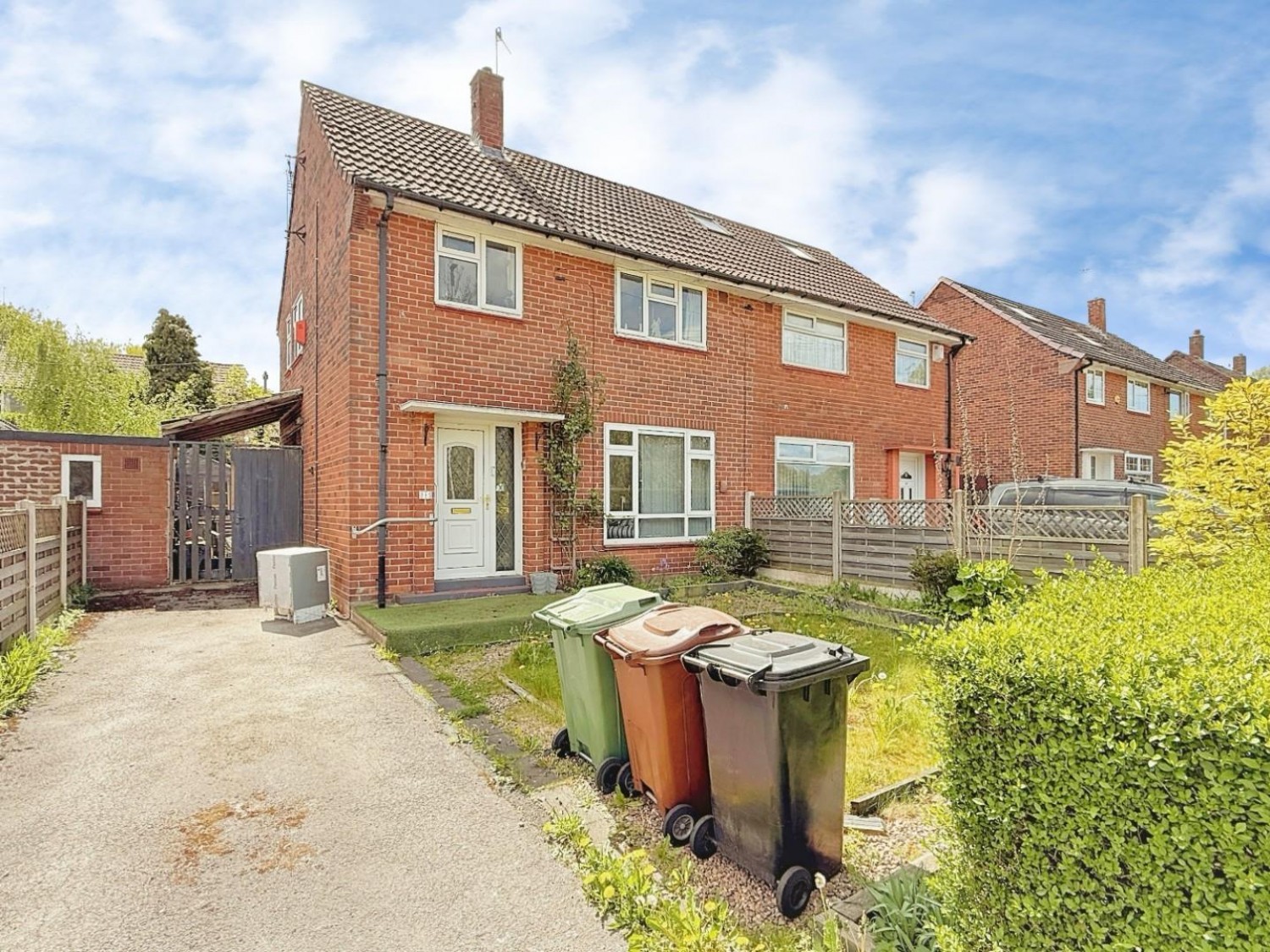 Leeds & Bradford Road, Leeds