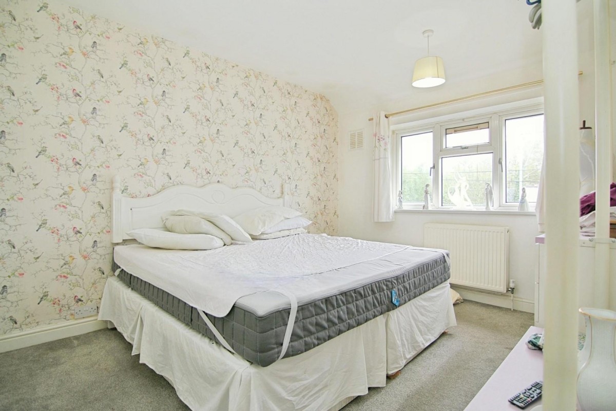 Leeds & Bradford Road, Leeds