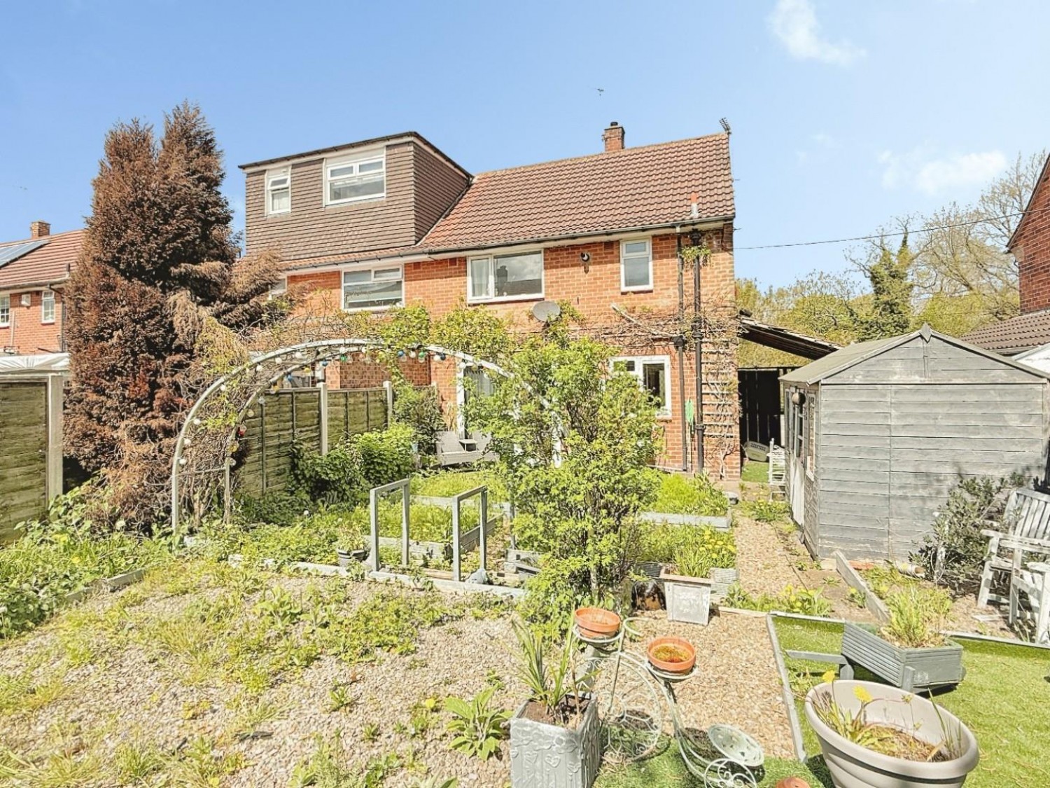 Leeds & Bradford Road, Leeds