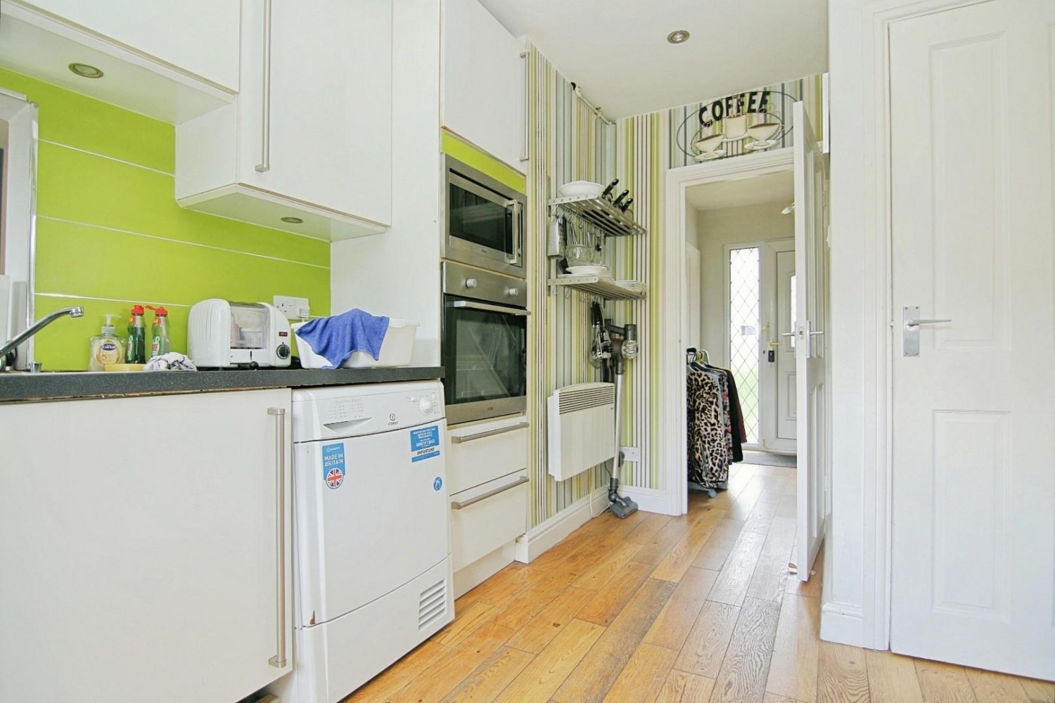 Leeds & Bradford Road, Leeds