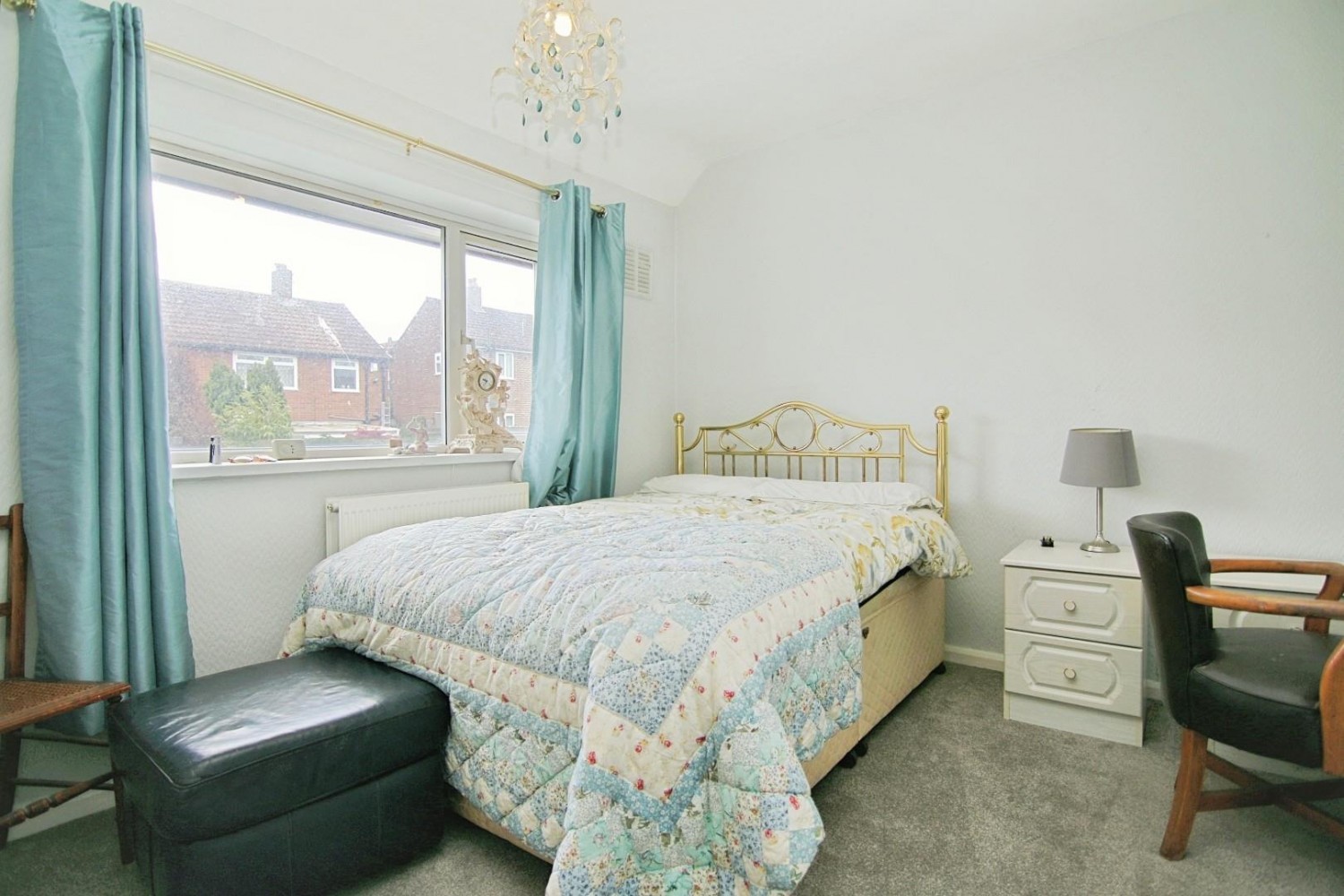 Leeds & Bradford Road, Leeds